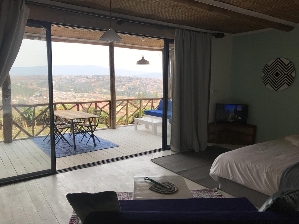 Pili Pili Boutique Hotel Kigali Esterno foto