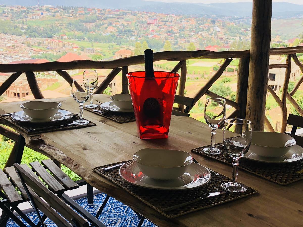 Pili Pili Boutique Hotel Kigali Esterno foto